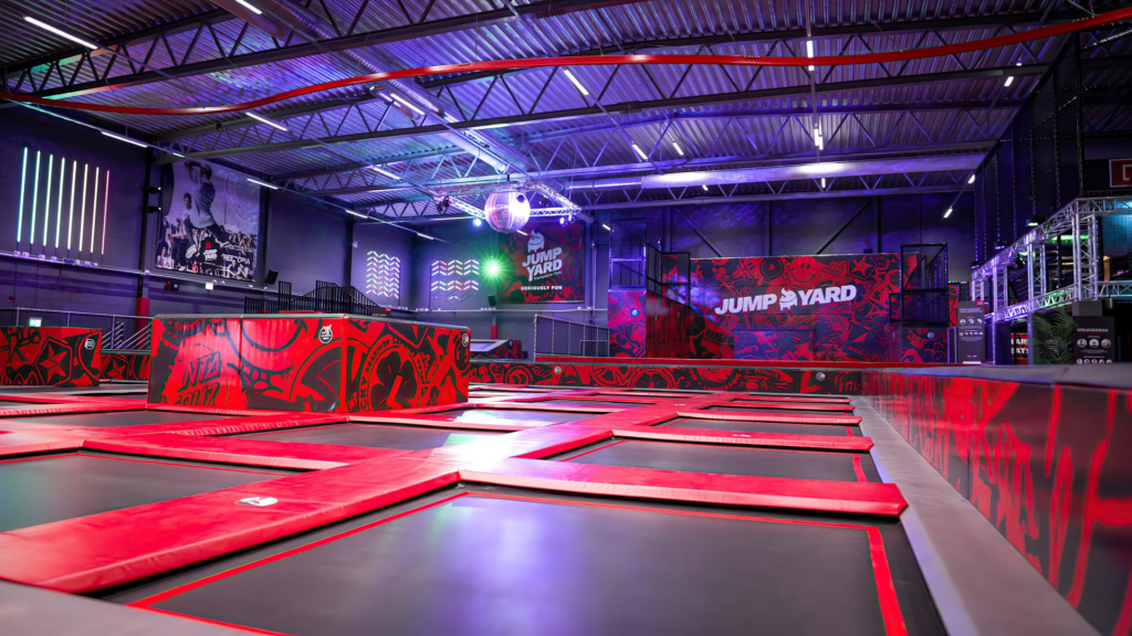hyr hela JumpYard Göteborg Trampolinpark